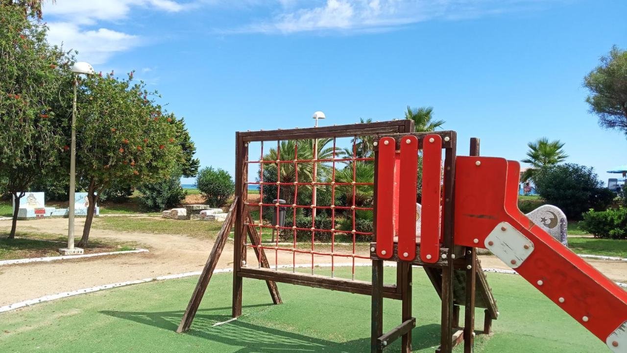 Bonito Apartamento En Marina D'Or 1Ra Linea De Playa 奥罗佩萨德尔马 外观 照片